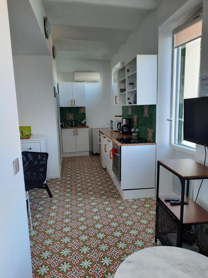 Cabanon De Malmousque Villa Marseille Bagian luar foto