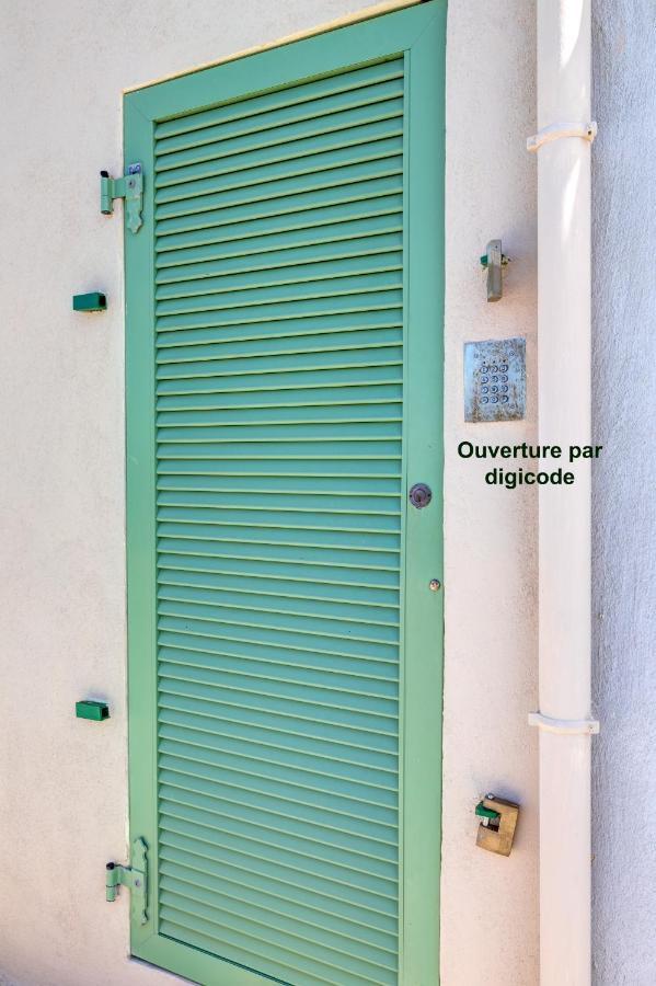 Cabanon De Malmousque Villa Marseille Bagian luar foto